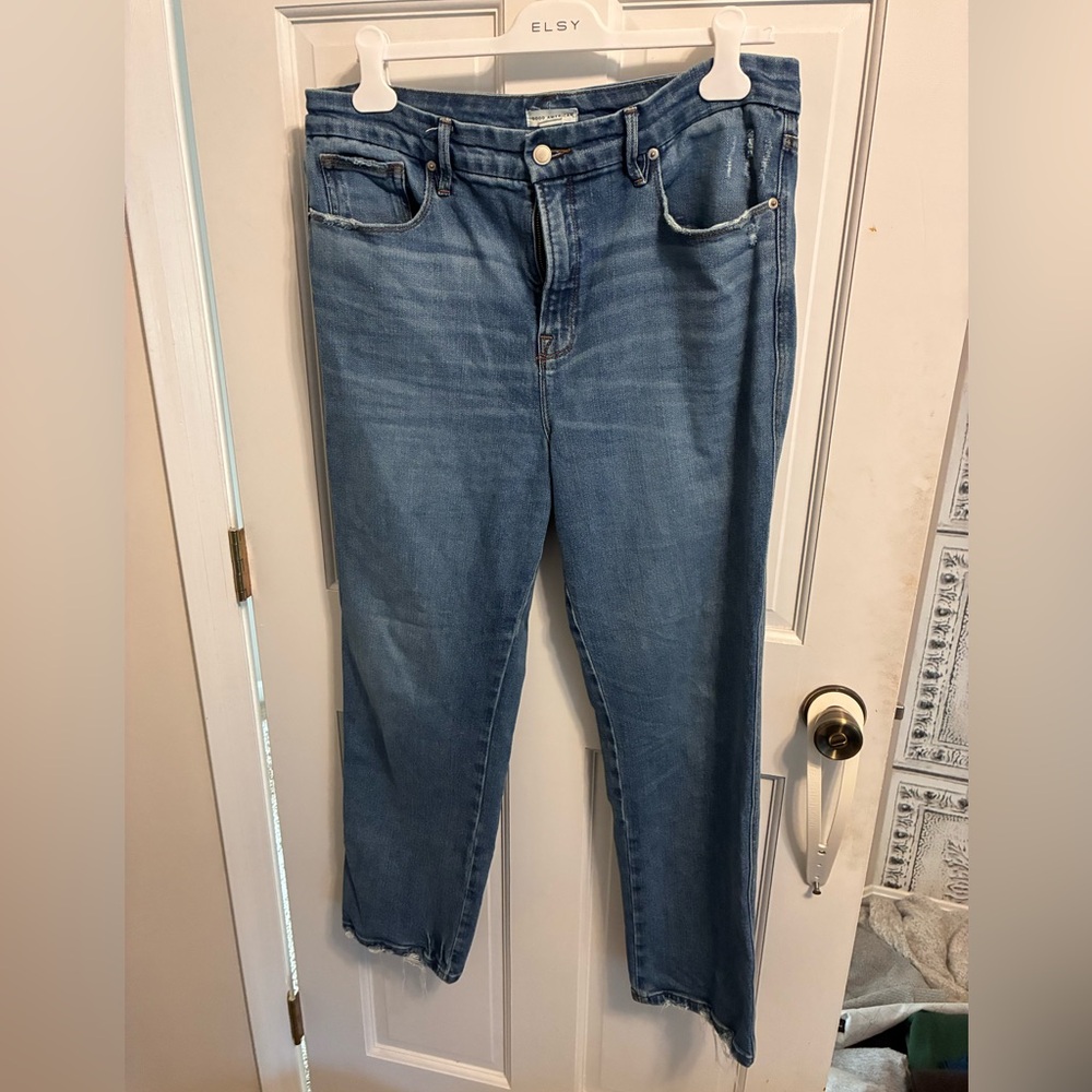 Good American women’s high-waist jeans, size 14/32.